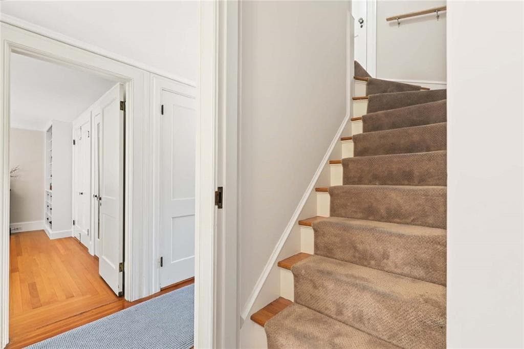 Single Family Residence at 11 Intervale Road, Providence, photo 39 of 50