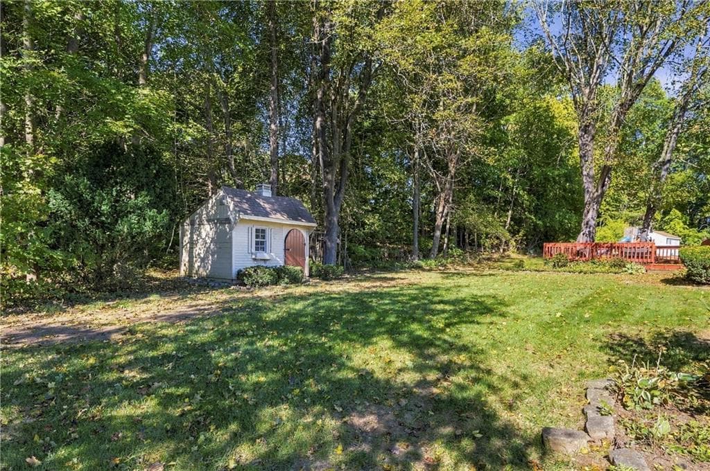 Single Family Residence at 100 Sleepy Hollow Drive, Cumberland, photo 26 of 26