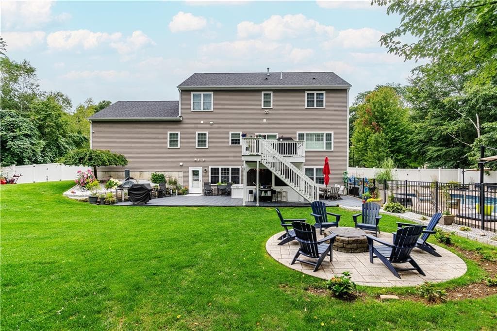 Single Family Residence at 8 Winterberry Road, Lincoln, photo 41 of 50