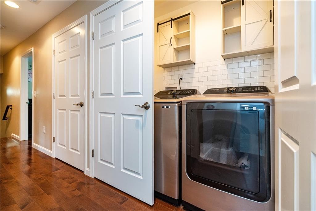 Single Family Residence at 8 Winterberry Road, Lincoln, photo 25 of 50