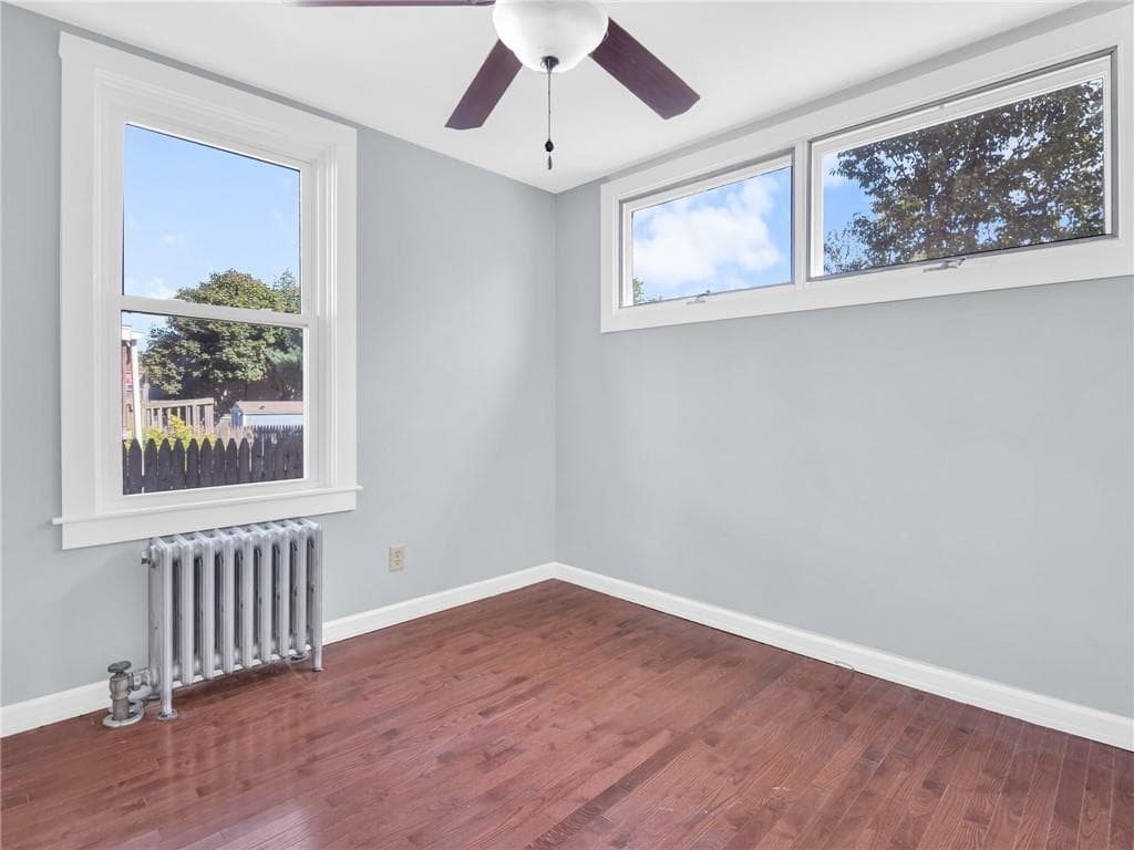 Single Family Residence at 444 Harrington Avenue, Warwick, photo 24 of 28