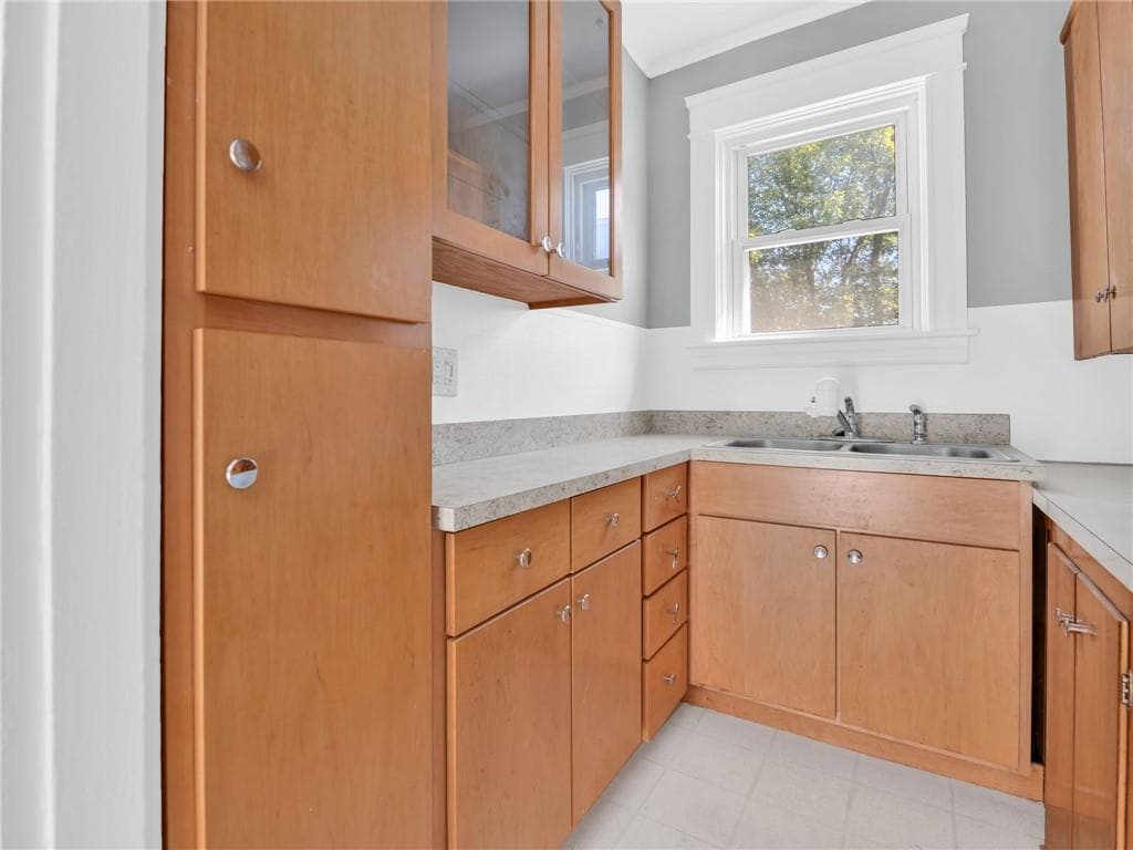 Single Family Residence at 444 Harrington Avenue, Warwick, photo 18 of 28