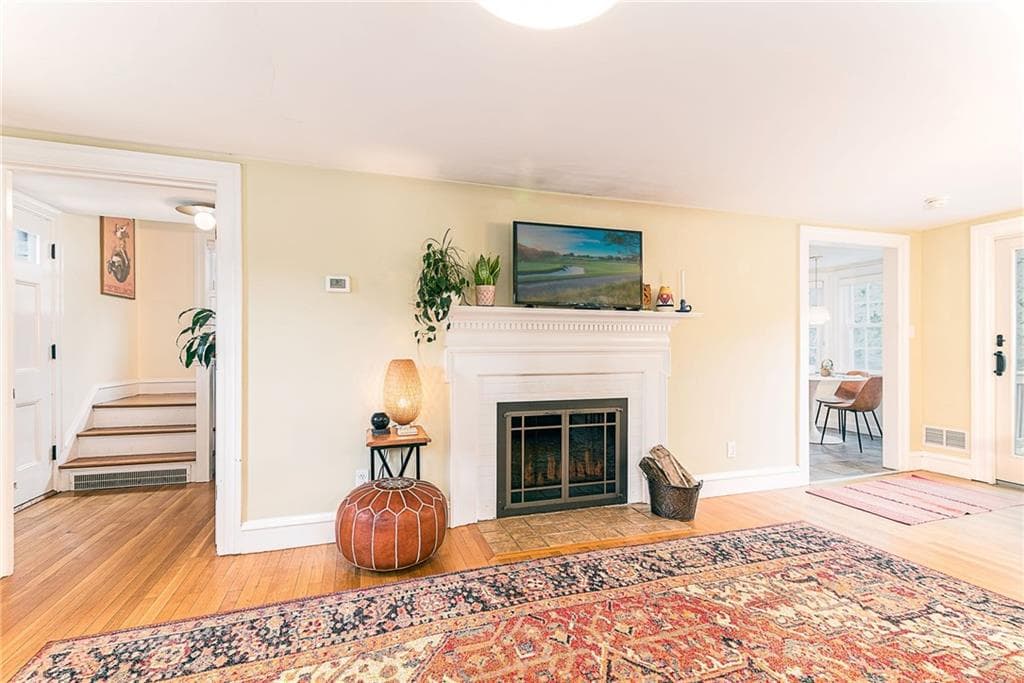 Single Family Residence at 55 Miller Avenue, East Providence, photo 16 of 47