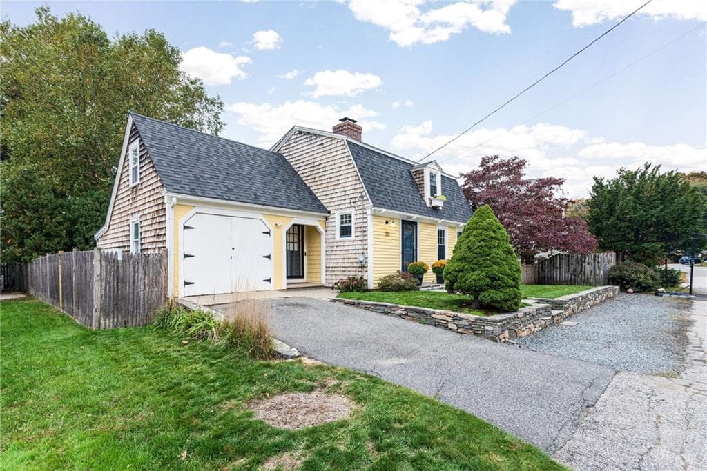 Single Family Residence at 55 Miller Avenue, East Providence, photo 34 of 47