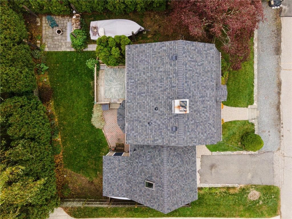 Single Family Residence at 55 Miller Avenue, East Providence, photo 4 of 47