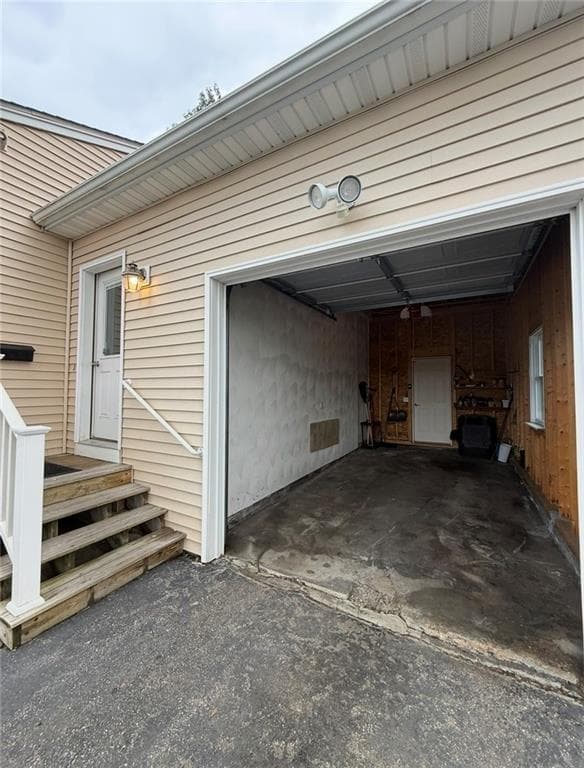 Single Family Residence at 143 Poplar Drive, Cranston, photo 2 of 14