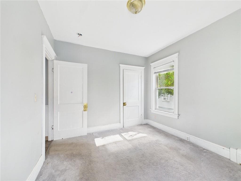 Multi Family at 464 North Main Street, Woonsocket, photo 20 of 49