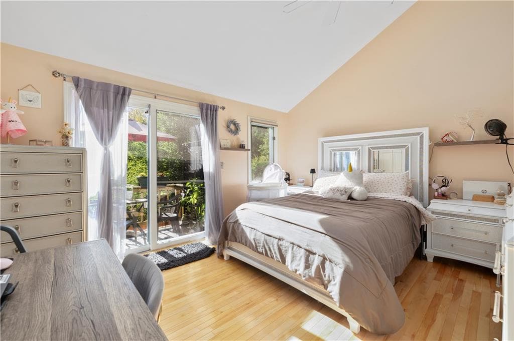 Condominium at 17 cork Circle UNIT B, Millville, photo 12 of 36