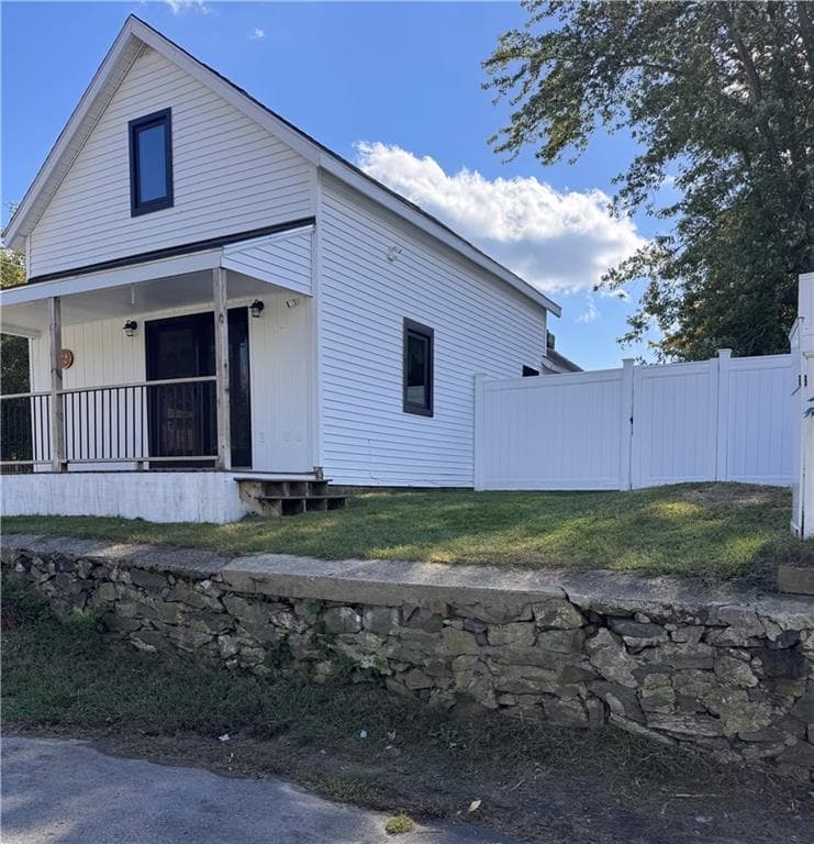 Single Family Residence at 82 Middle Street, East Providence, photo 2 of 24