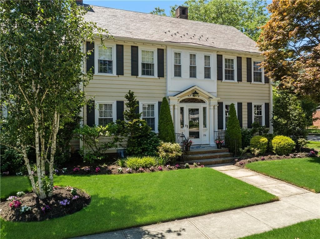 Single Family Residence at 176 Cole Avenue, Providence, photo 2 of 40