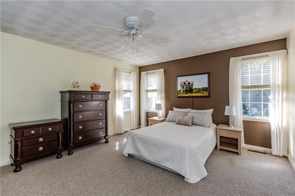 Single Family Residence at 15 Primrose Drive, Cranston, photo 17 of 40