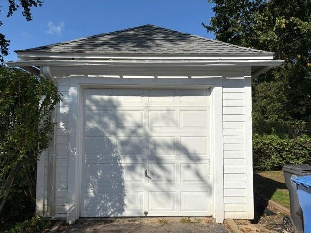 Single Family Residence at 2045 Cranston Street, Cranston, photo 39 of 44