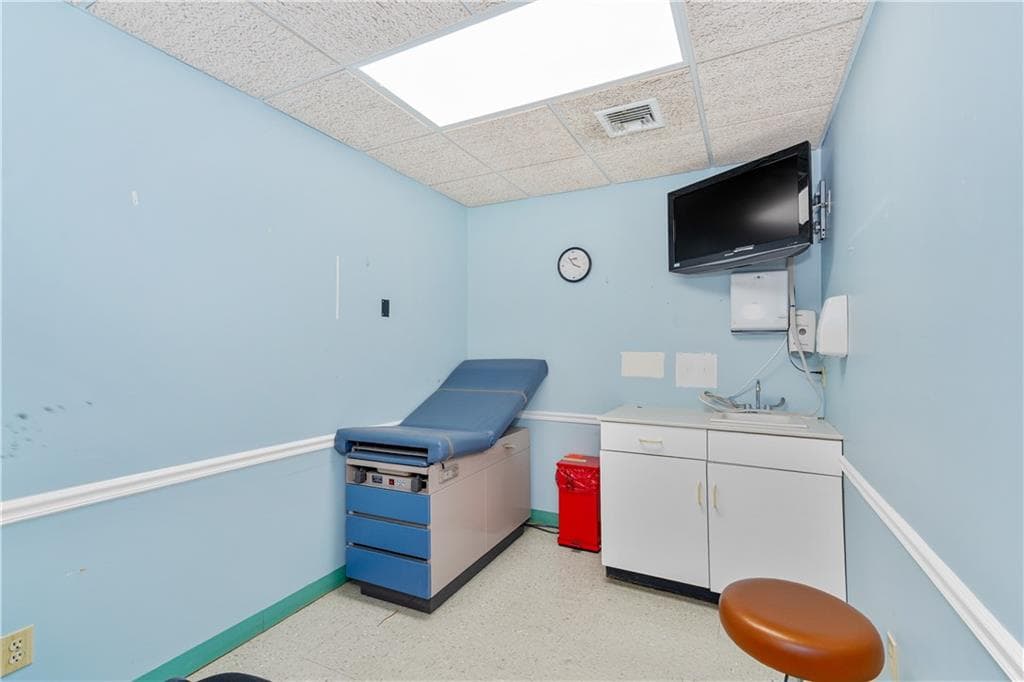 Commercial at 1050 Warwick Avenue, Warwick, photo 22 of 49