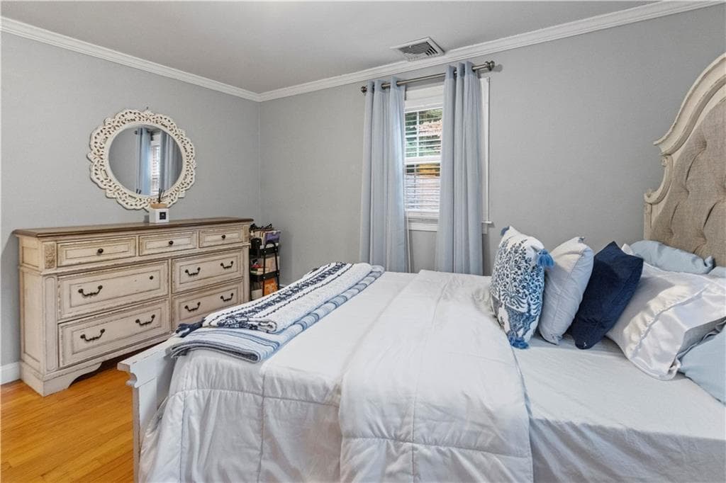 Single Family Residence at 22 Gilbert Stuart Drive, Warwick, photo 23 of 34