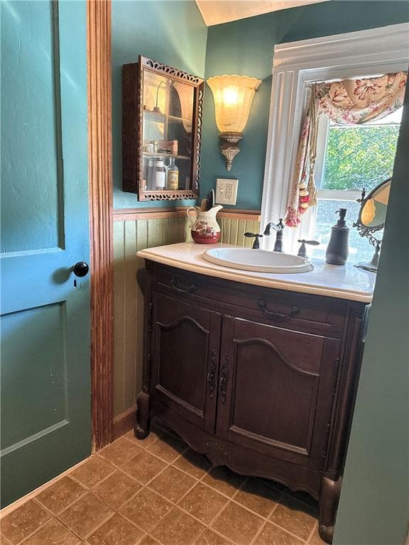 Single Family Residence at 1502 Mendon Road, Woonsocket, photo 26 of 32