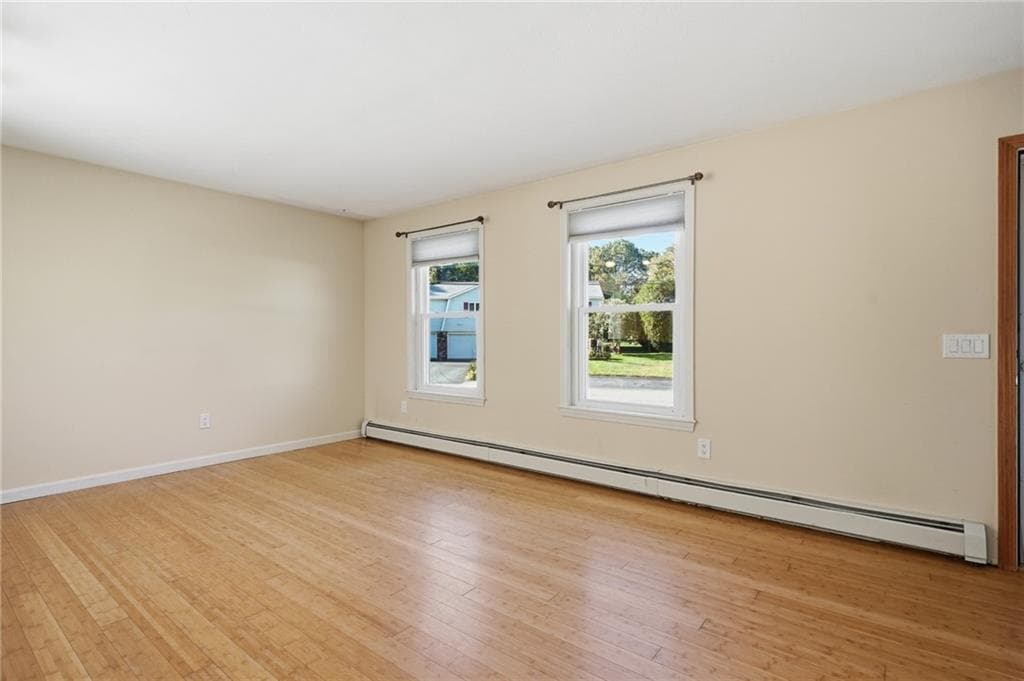 Single Family Residence at 2 Surrey Drive, Westerly, photo 6 of 36