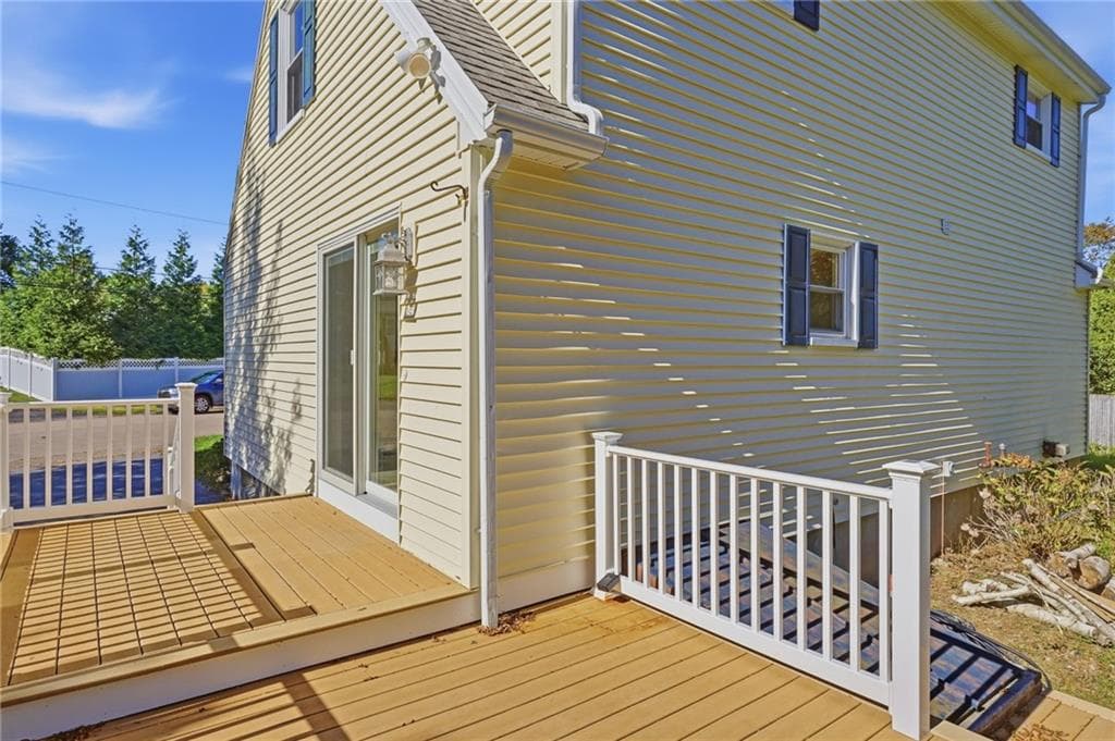 Single Family Residence at 2 Surrey Drive, Westerly, photo 13 of 36