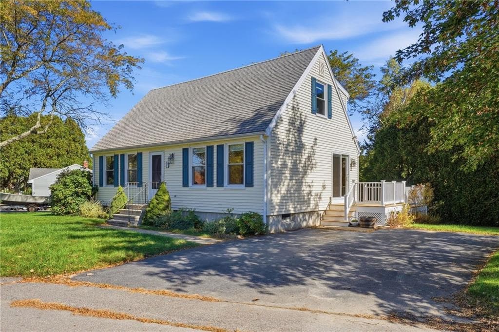 Single Family Residence at 2 Surrey Drive, Westerly, photo 35 of 36