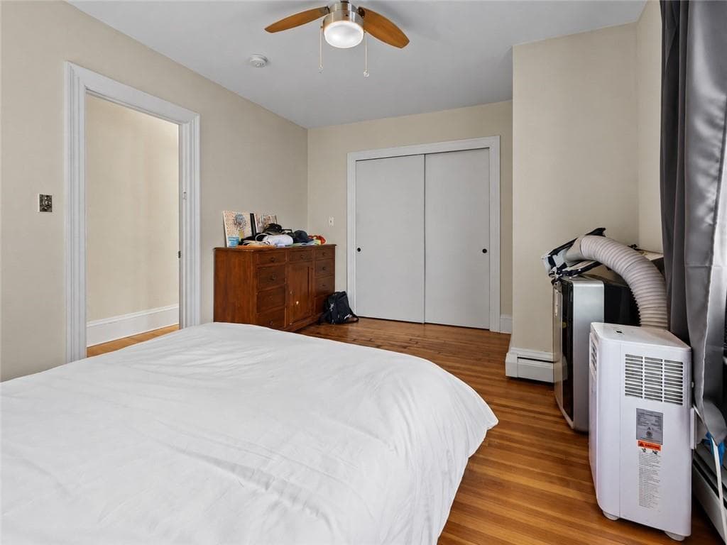 Multi Family at 130 elmgrove Avenue, Providence, photo 9 of 42
