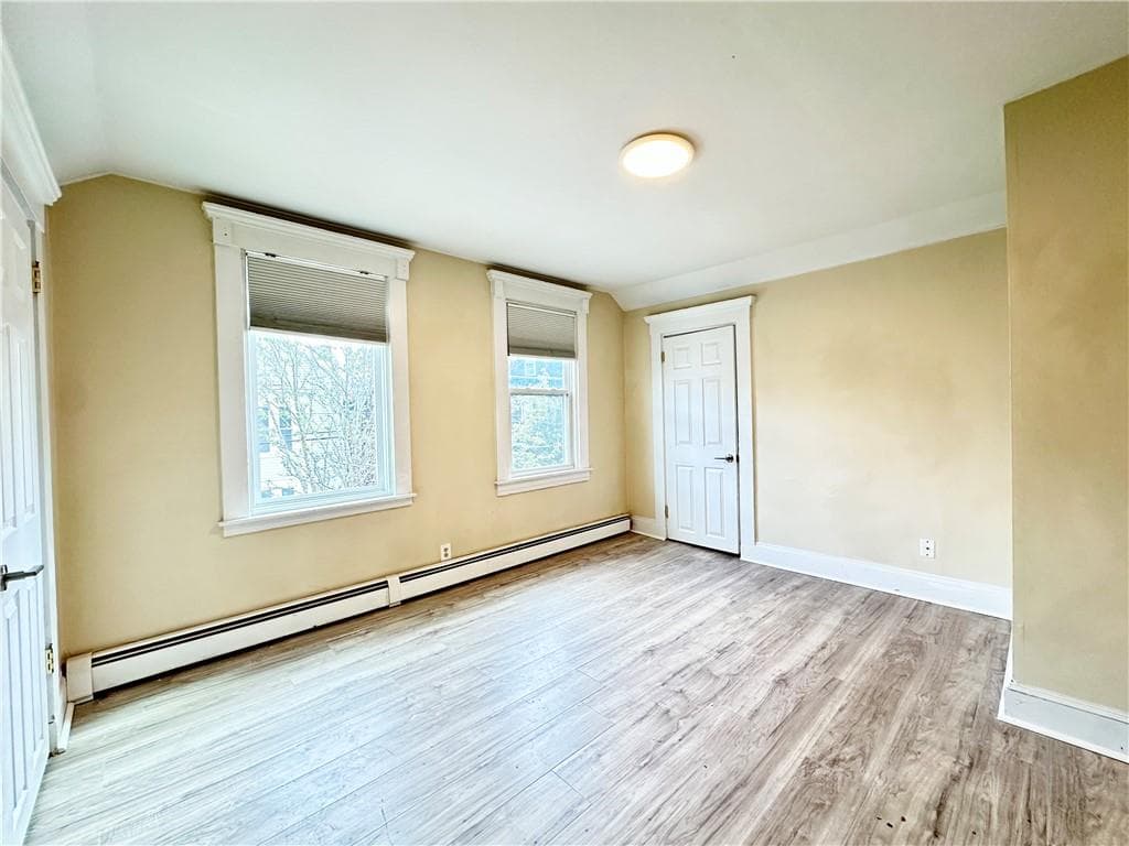Multi Family at 137 Sutton Street, Providence, photo 16 of 46