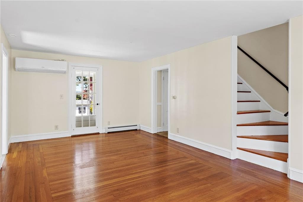 Single Family Residence at 706 High Street, Cumberland, photo 9 of 34