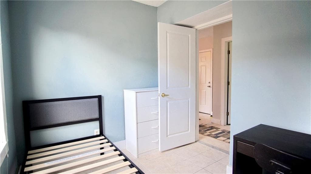 Multi Family at 143 Sutton Street, Providence, photo 12 of 20