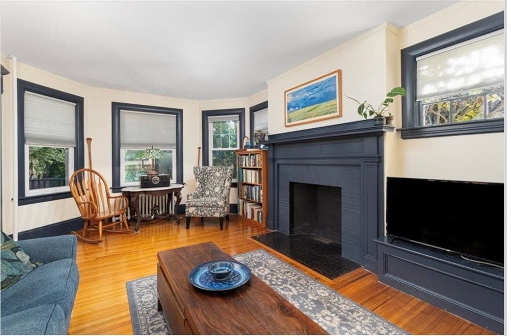 Condominium at 610 Hope Street, Providence, photo 8 of 27