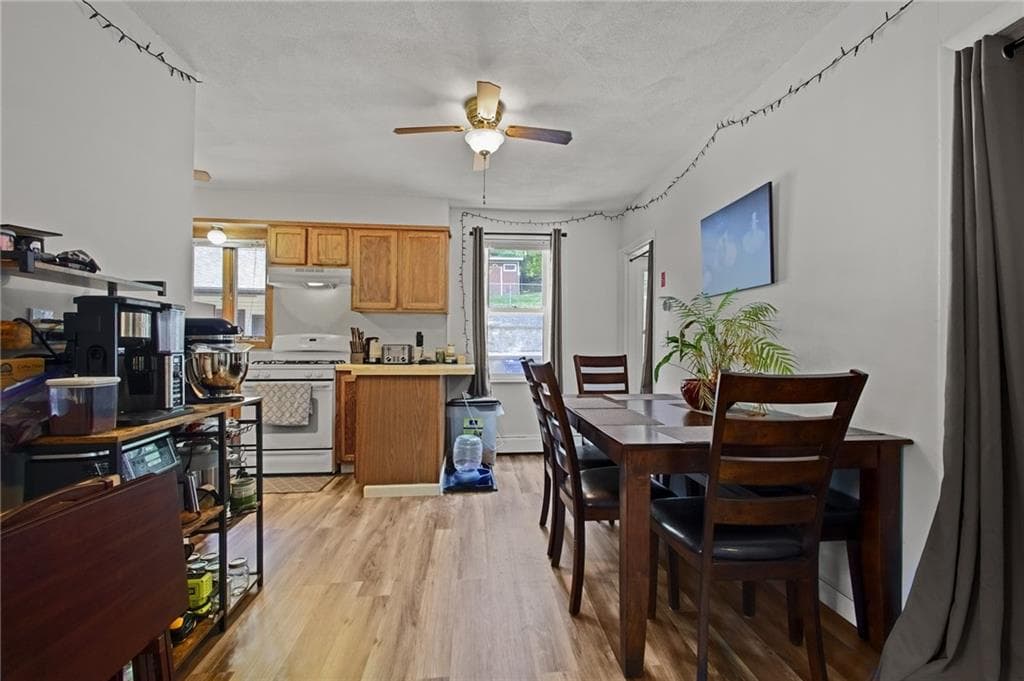 Multi Family at 12 14 Mount Pleasant View Avenue, Cumberland, photo 27 of 50