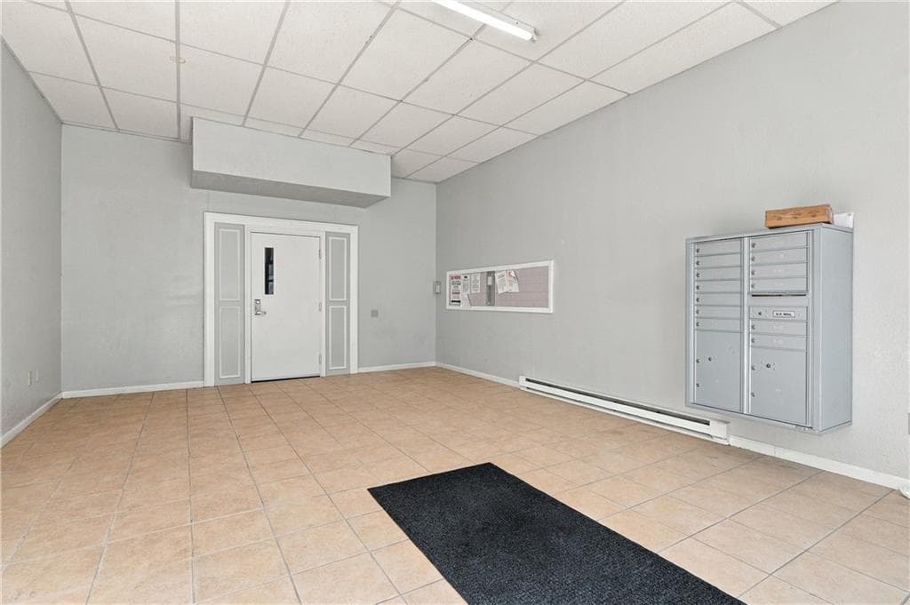 Condominium at 300 Smithfield Road UNIT 1-5, North Providence, photo 19 of 20
