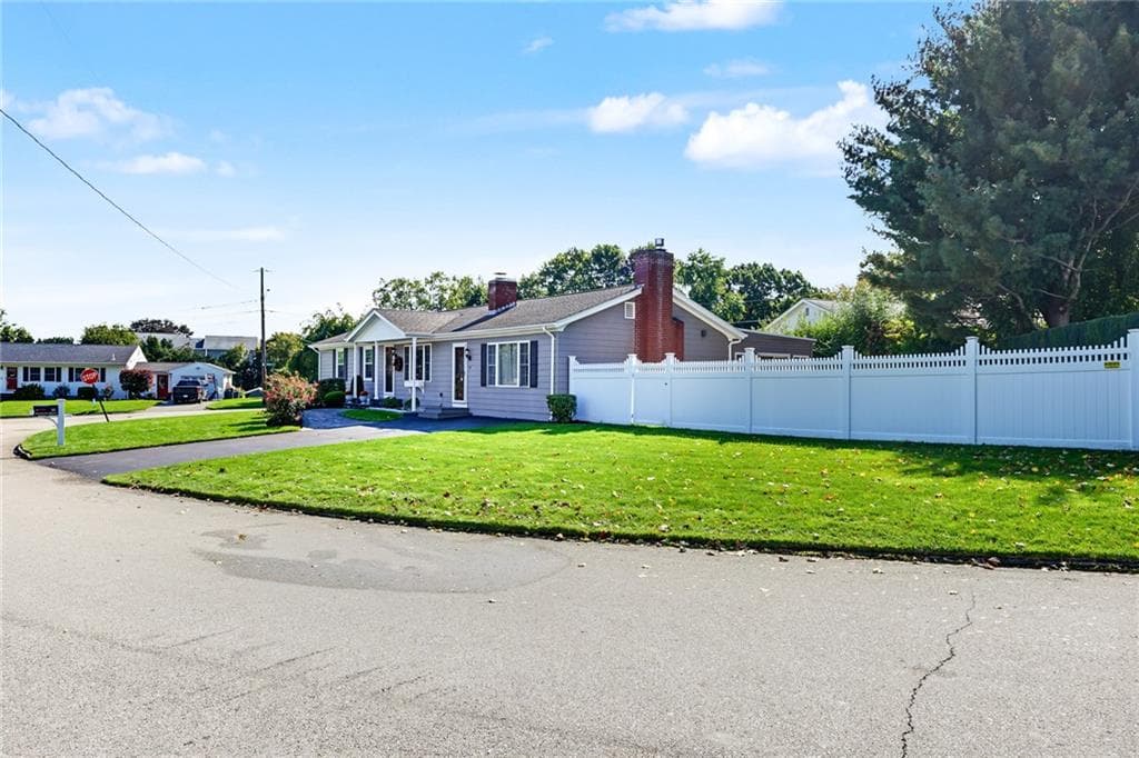 Single Family Residence at 55 Frances Drive, Cranston, photo 3 of 40