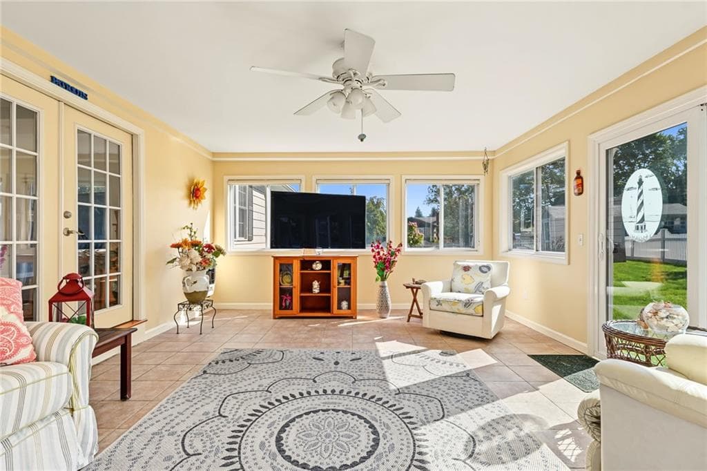 Single Family Residence at 55 Frances Drive, Cranston, photo 15 of 40