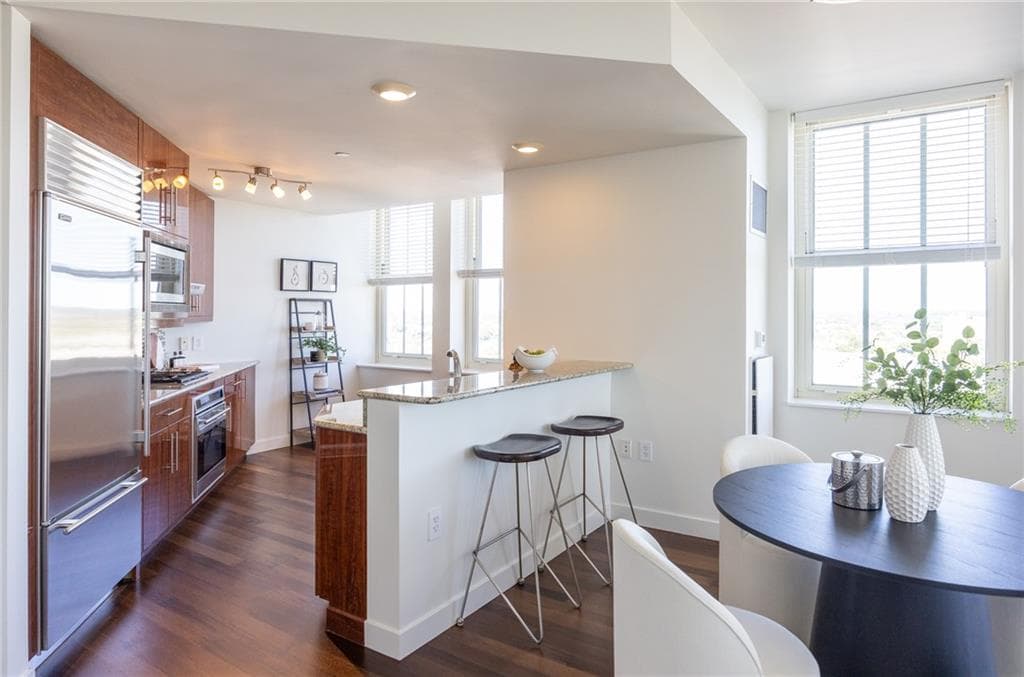 Condominium at 1 West Exchange Street UNIT 2504, Providence, photo 12 of 25