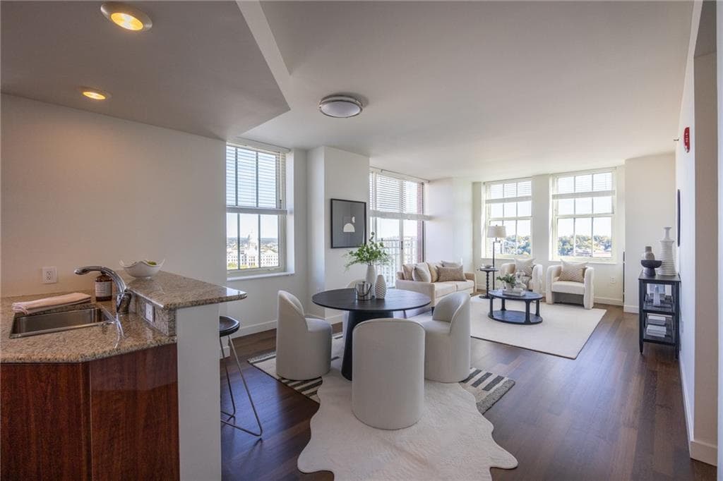 Condominium at 1 West Exchange Street UNIT 2504, Providence, photo 5 of 25