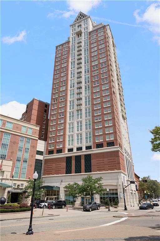 Condominium at 1 West Exchange Street UNIT 2504, Providence, photo 24 of 25