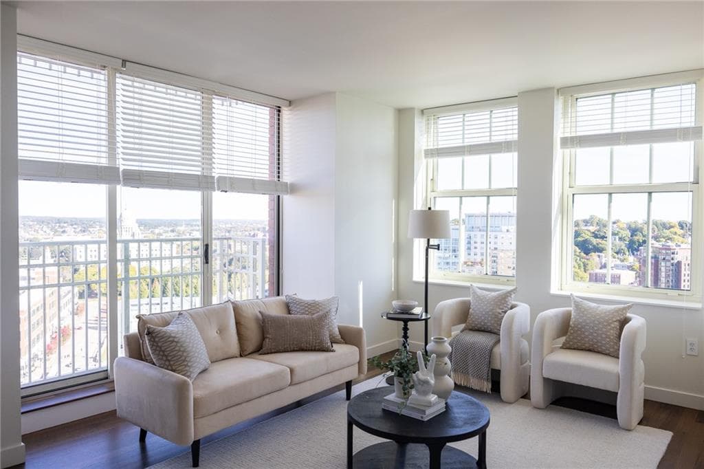 Condominium at 1 West Exchange Street UNIT 2504, Providence, photo 4 of 25