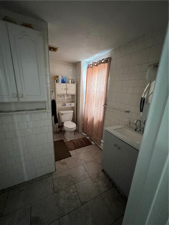 Multi Family at 32 Almy Street, Providence, photo 11 of 35