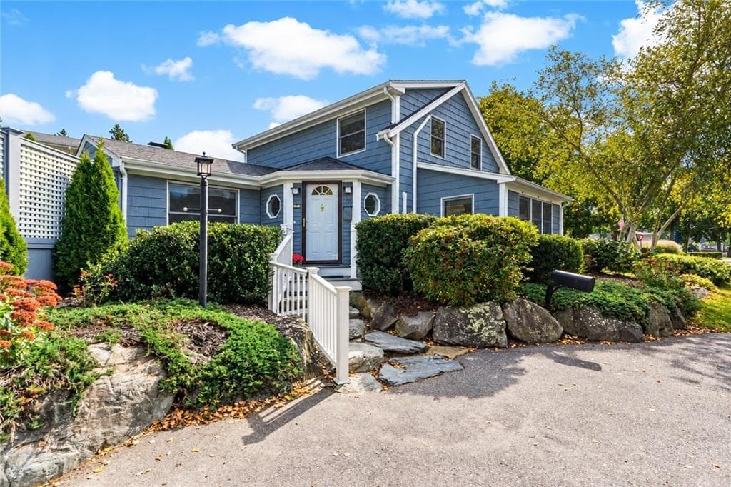 Single Family Residence at 77 Cliff Drive, Bristol, photo 2 of 45
