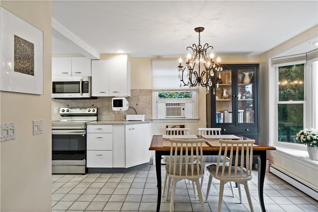 Single Family Residence at 77 Cliff Drive, Bristol, photo 17 of 45