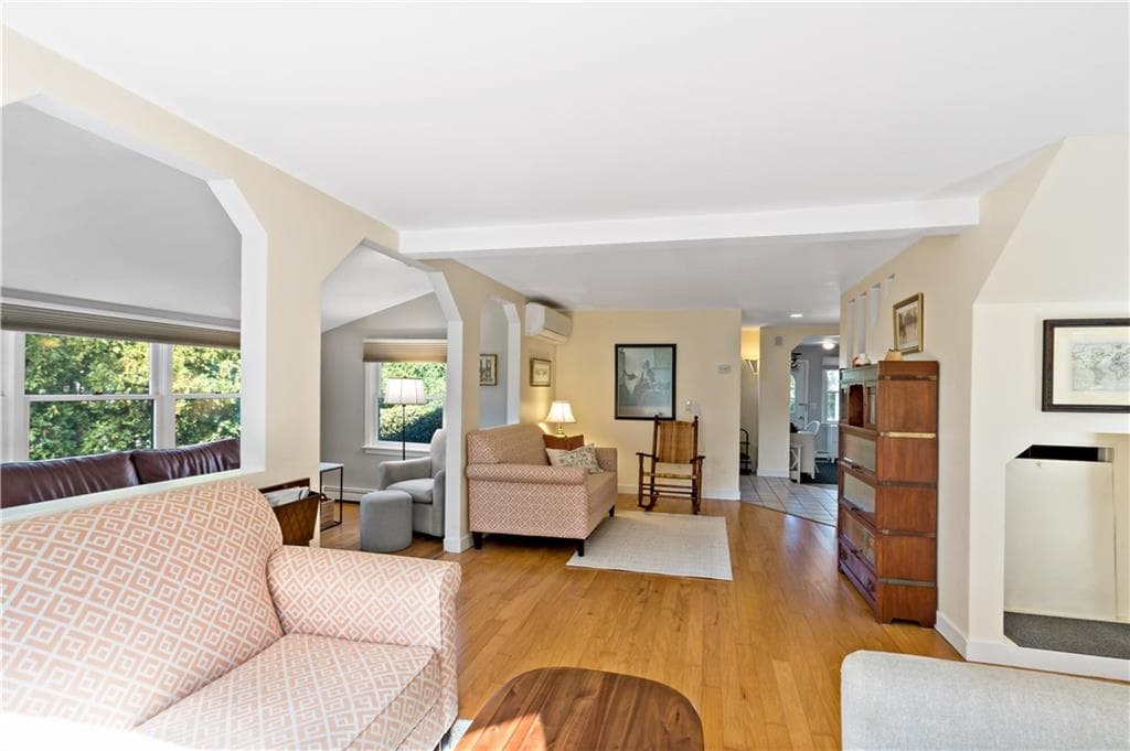 Single Family Residence at 77 Cliff Drive, Bristol, photo 14 of 45
