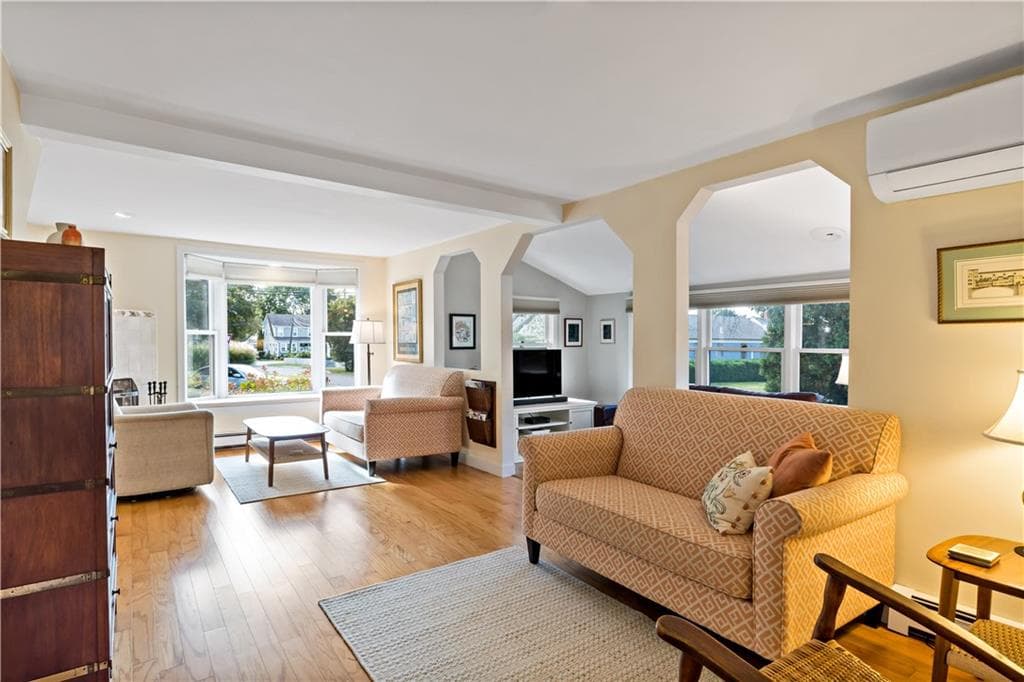 Single Family Residence at 77 Cliff Drive, Bristol, photo 11 of 45