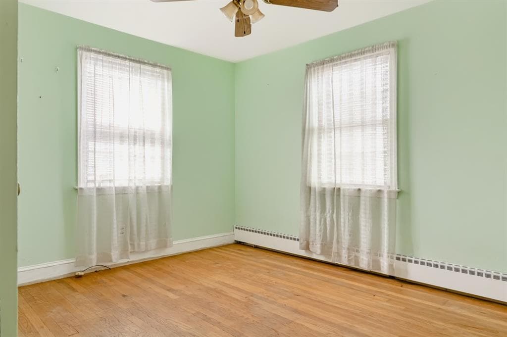 Single Family Residence at 1 Leal Terrace, Newport, photo 8 of 14
