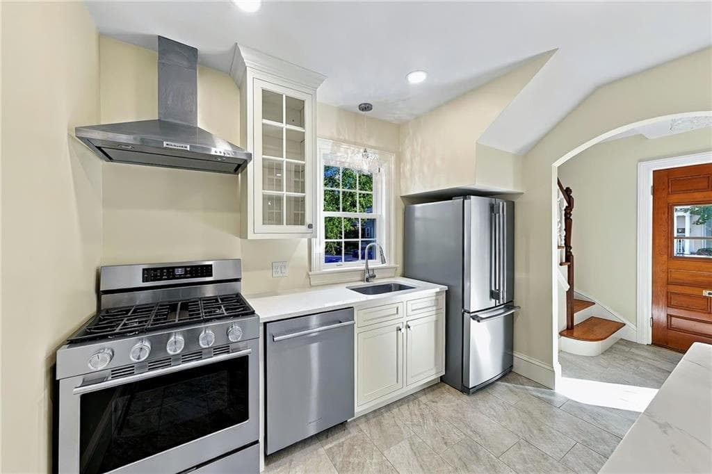 Single Family Residence at 20 Nisbet Street, Providence, photo 13 of 43