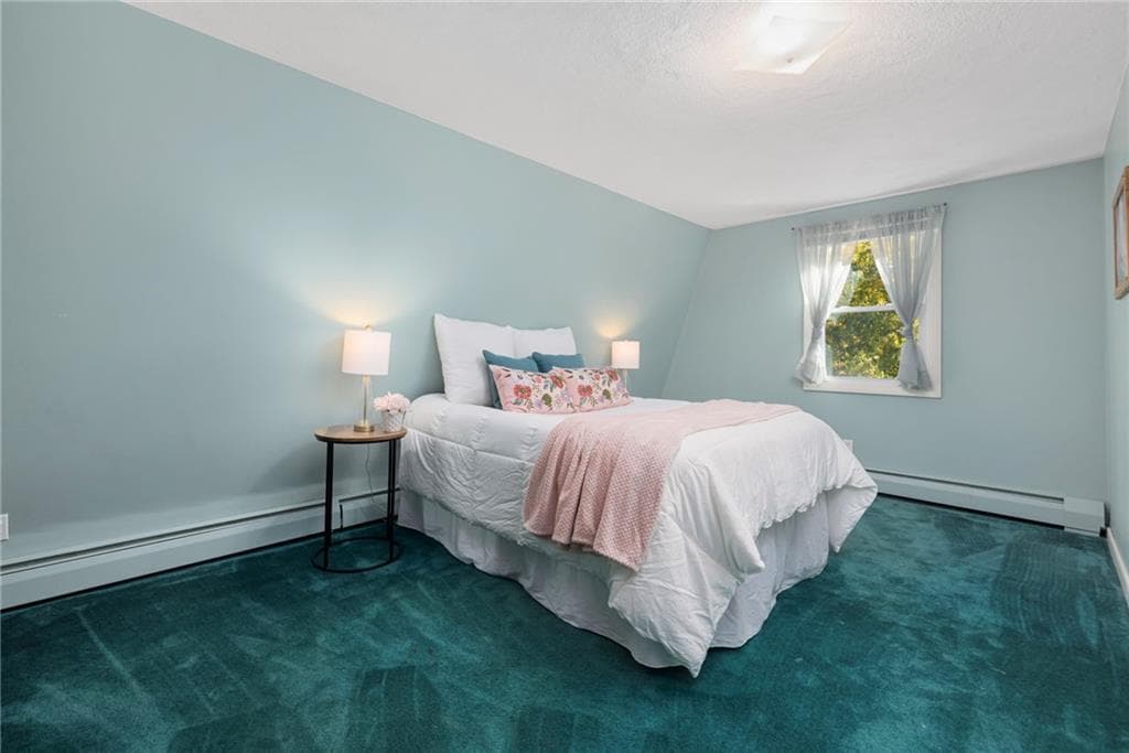 Single Family Residence at 128 Swan Road, Smithfield, photo 21 of 39
