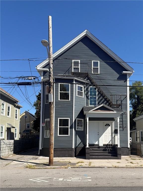 111 Waverly Street
