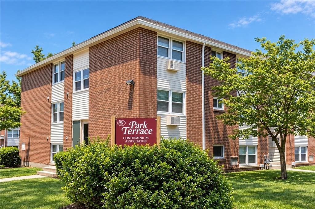 76 Park Street UNIT 6