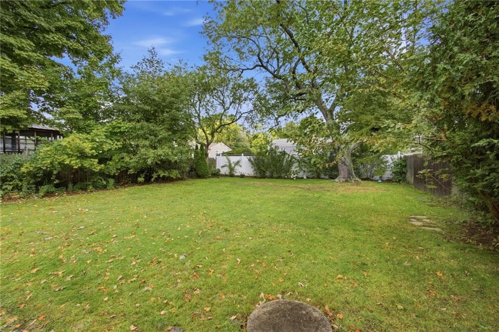 Single Family Residence at 229 Samuel Gorton Avenue, Warwick, photo 16 of 16