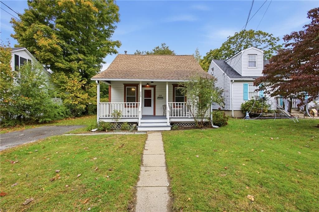229 Samuel Gorton Avenue