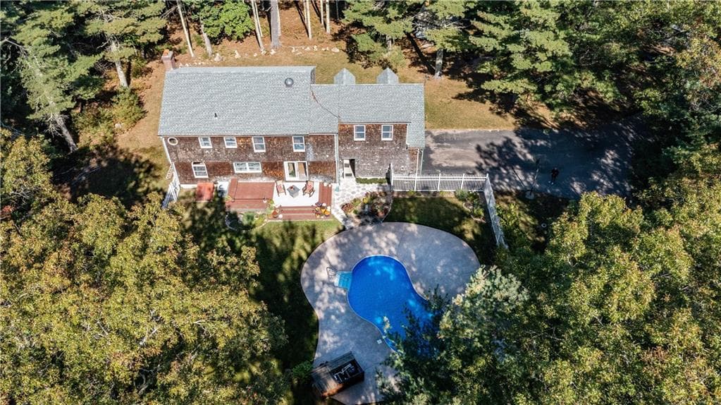 Single Family Residence at 274 Weaver Hill Road, West Greenwich, photo 34 of 42