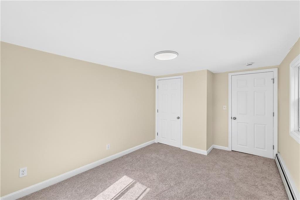 Single Family Residence at 291 Groveland Avenue, Warwick, photo 27 of 50