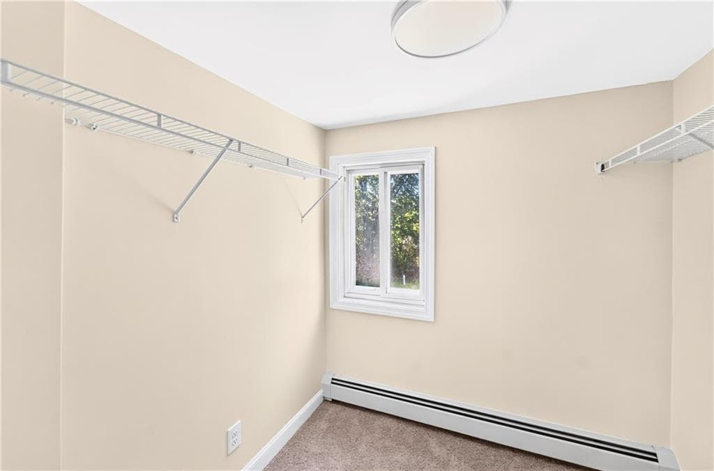 Single Family Residence at 291 Groveland Avenue, Warwick, photo 24 of 50